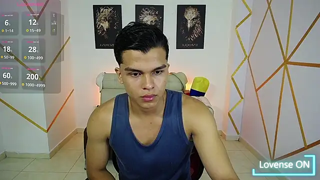 Snapshot of Dwayne_Brown chatting on February 2025 09:01:01 PM Dwayne Brown online show from February 2025 09:01:01 PM