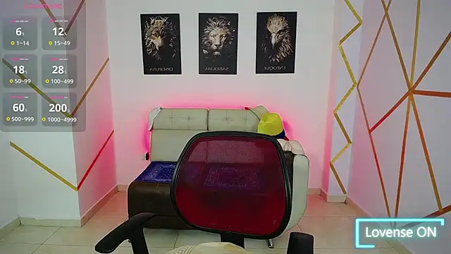 Snapshot of Dwayne_Brown chatting on February 2025 08:04:02 PM Dwayne Brown online show from February 2025 08:04:02 PM