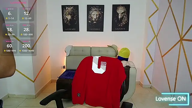 Snapshot of Dwayne_Brown chatting on February 2025 07:37:02 PM Dwayne Brown online show from February 2025 07:37:02 PM