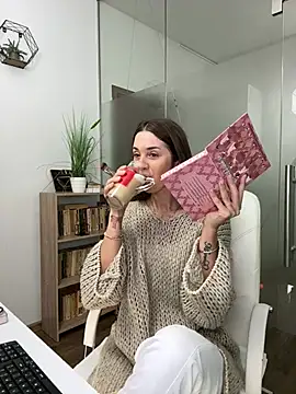 Anya-Ray online show from May 2026 05:58:01 AM