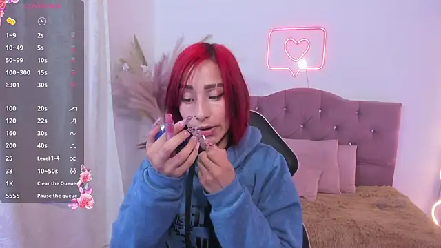 palmerfox tay online show from October 2025 03:37:01 AM