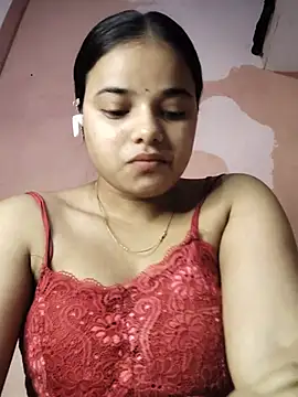 Snapshot of RAYI_123 chatting on June 2026 05:56:01 AM RAYI 123 online show from June 2026 05:56:01 AM