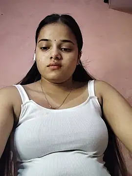 Snapshot of RAYI_123 chatting on July 2026 02:56:02 PM RAYI 123 online show from July 2026 02:56:02 PM