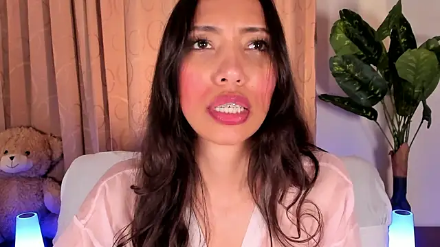 Miss veronicaa2 online show from February 2026 01:31:02 PM