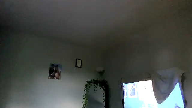 cruz815 online show from June 2026 08:23:01 PM