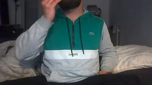 Snapshot of Zer_oki chatting on October 2025 09:58:02 PM Zer oki online show from October 2025 09:58:02 PM