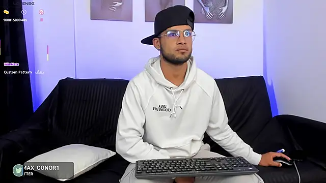 Snapshot of Max_Conor1 chatting on February 2026 12:12:01 PM Max Conor1 online show from February 2026 12:12:01 PM