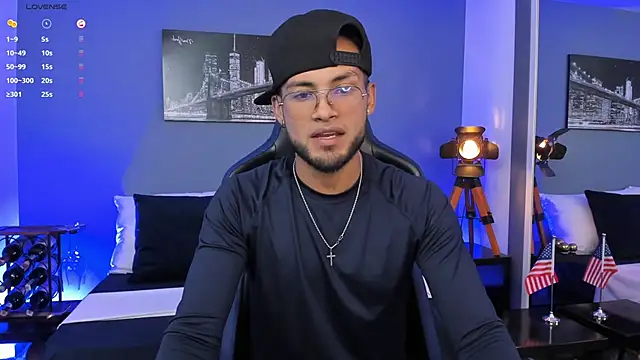 Snapshot of Max_Conor1 chatting on February 2026 02:25:02 PM Max Conor1 online show from February 2026 02:25:02 PM