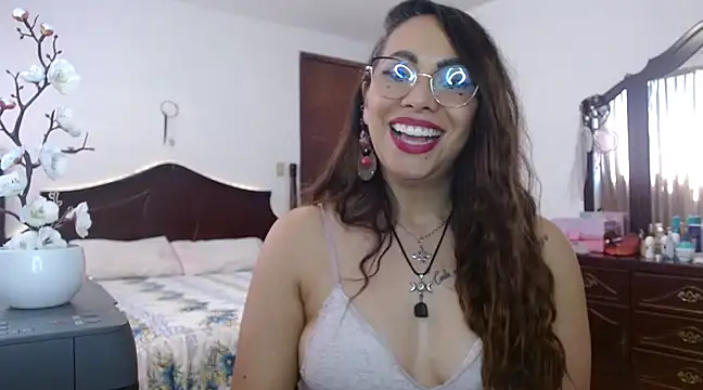 AloLovely  online show from March 2025 07:31:01 PM