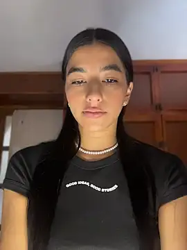 eva roseee online show from May 2026 04:48:02 PM