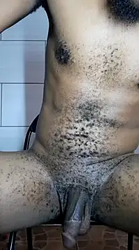 Snapshot of Mad1a chatting on January 2025 07:00:02 PM Mad1a online show from January 2025 07:00:02 PM