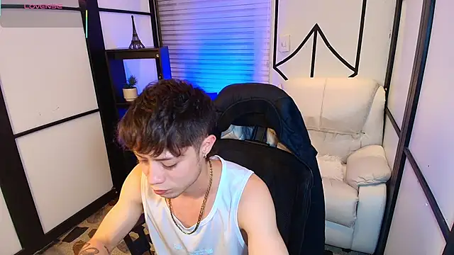 marcuscollins1  online show from February 2025 11:59:01 PM