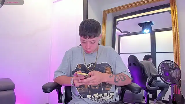 marcuscollins1  online show from October 2025 03:01:02 PM