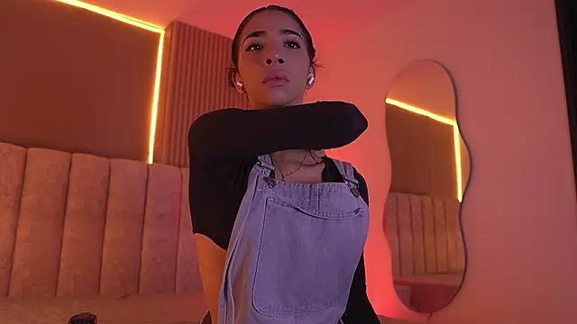 sara lopee1 online show from February 2026 11:53:02 AM