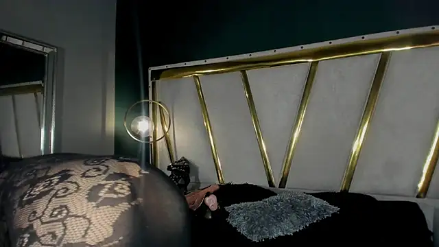 Snapshot of Mara_Gonzalez chatting on October 2025 07:54:01 PM Mara Gonzalez online show from October 2025 07:54:01 PM