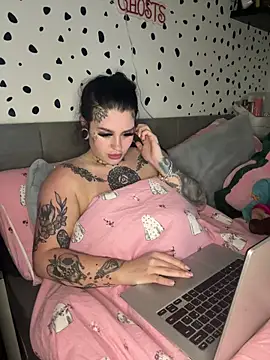 tempzzz12 online show from April 2026 06:57:02 PM