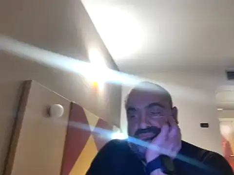 fuocovivo4 online show from February 2025 07:38:01 PM