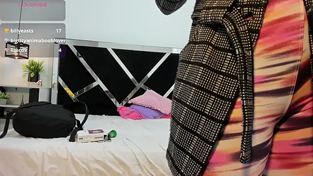 Annyrosee online show from March 2025 08:21:02 PM