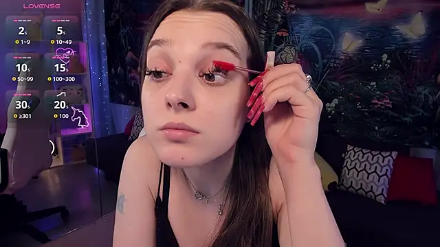 kaisajenner online show from October 2025 08:18:02 PM