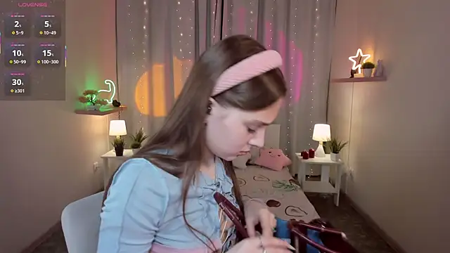 kaisajenner online show from January 2026 08:24:02 PM