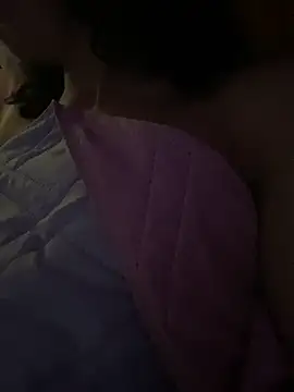 Snapshot of allicemackenzie chatting on October 2025 07:27:01 AM allicemackenzie online show from October 2025 07:27:01 AM