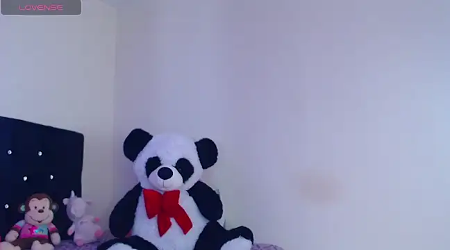 Lupitah 222 online show from February 2025 07:27:01 PM