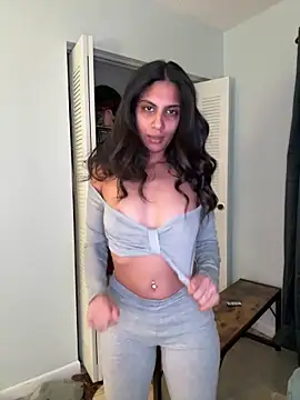 Liyah 19 online show from February 2026 11:47:02 PM