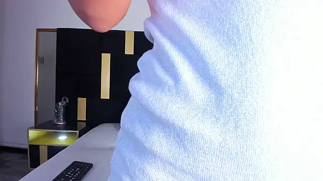 Snapshot of Keyla__Jones chatting on February 2025 07:38:01 PM Keyla Jones online show from February 2025 07:38:01 PM