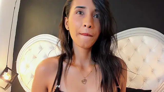 Snapshot of Keyla__Jones chatting on March 2025 01:21:02 AM Keyla Jones online show from March 2025 01:21:02 AM