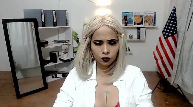 maissacooper online show from February 2025 12:33:01 AM