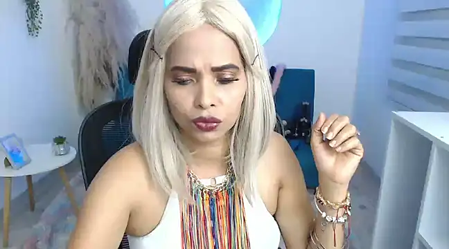 maissacooper online show from February 2025 02:07:02 AM