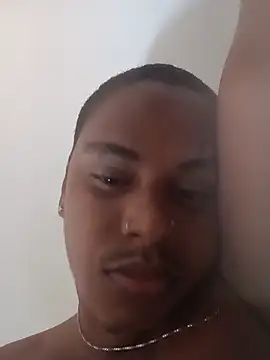 Snapshot of ONegodoce25 chatting on June 2026 05:22:01 PM ONegodoce25 online show from June 2026 05:22:01 PM