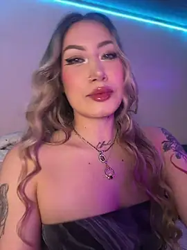 Snapshot of Lally_Valencia__ chatting on November 2025 08:46:01 AM Lally Valencia online show from November 2025 08:46:01 AM