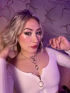 Snapshot of Lally_Valencia__ chatting on December 2025 08:29:02 AM Lally Valencia online show from December 2025 08:29:02 AM