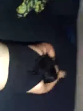 luisfff2020 online show from November 2025 02:24:02 AM