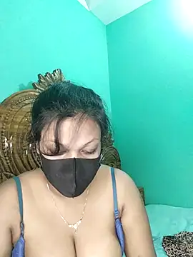 Snapshot of monekhan123 chatting on October 2025 07:46:02 PM monekhan123 online show from October 2025 07:46:02 PM