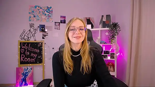 Snapshot of VeronicaAndersen chatting on February 2025 02:04:02 PM VeronicaAndersen online show from February 2025 02:04:02 PM