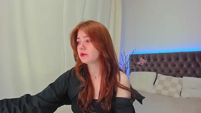 Ella Mayers online show from March 2025 09:16:02 PM