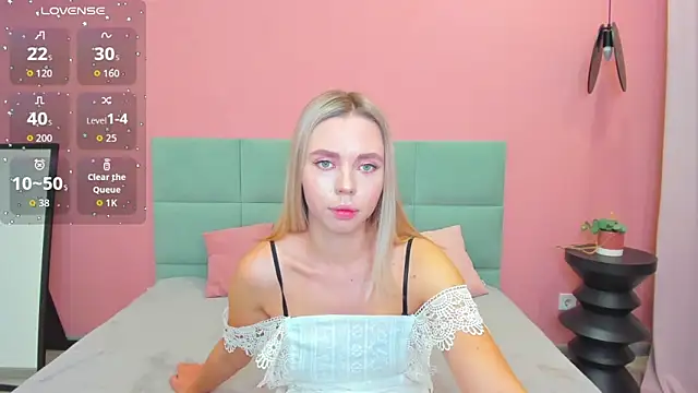 TessaAdorable online show from September 2025 01:27:02 AM