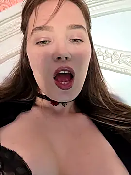 GoddessYanaMironova online show from April 2026 07:55:02 PM