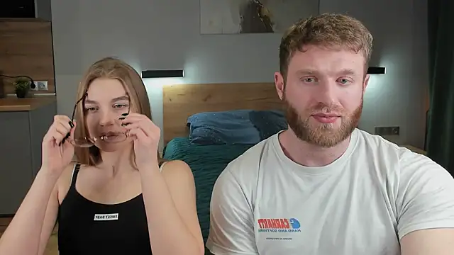 Enjoy everymoment  online show from January 2025 02:07:01 PM