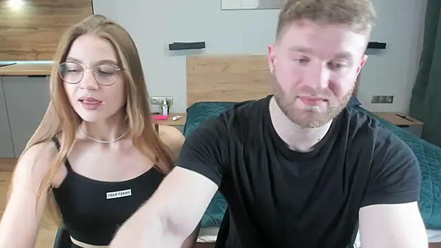 Enjoy everymoment  online show from February 2025 07:10:01 PM