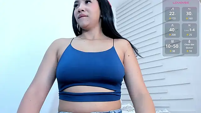 Snapshot of Lia_Guzman chatting on February 2025 11:45:02 AM Lia Guzman online show from February 2025 11:45:02 AM