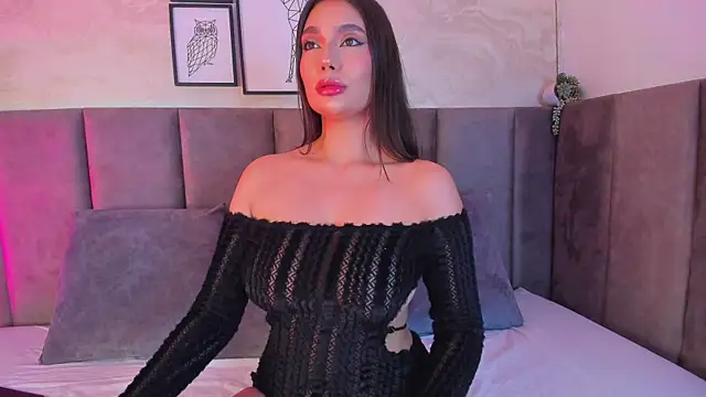 Alyssia Collins online show from May 2026 10:42:02 AM