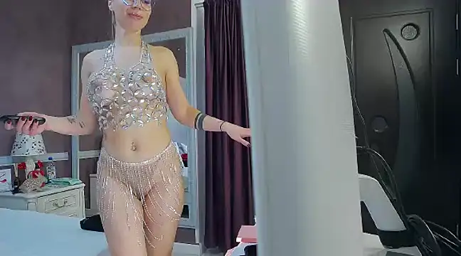 Snapshot of TessaStarr chatting on February 2025 05:42:02 AM TessaStarr online show from February 2025 05:42:02 AM