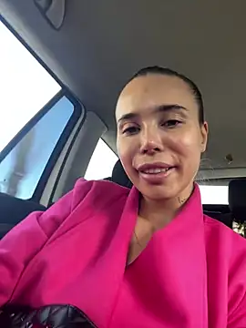 Snapshot of TessaStarr chatting on March 2025 07:14:01 AM TessaStarr online show from March 2025 07:14:01 AM