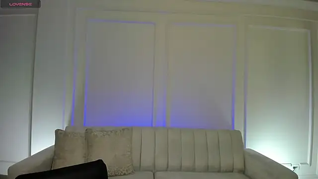 BeccaBaxter online show from May 2026 12:13:02 PM