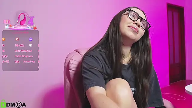 Arianahot777 online show from December 2025 11:33:02 PM