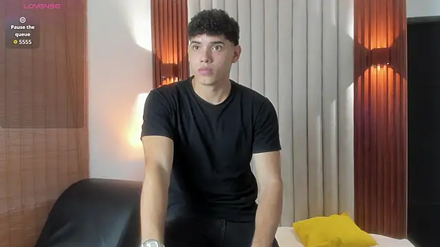 Justin mack online show from October 2025 12:28:02 PM