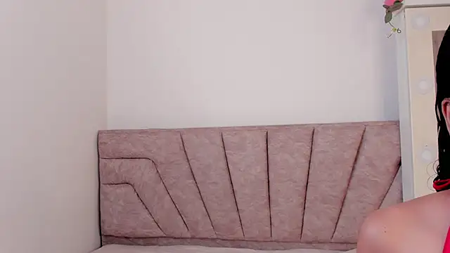 leahaltomm online show from October 2025 07:14:02 PM